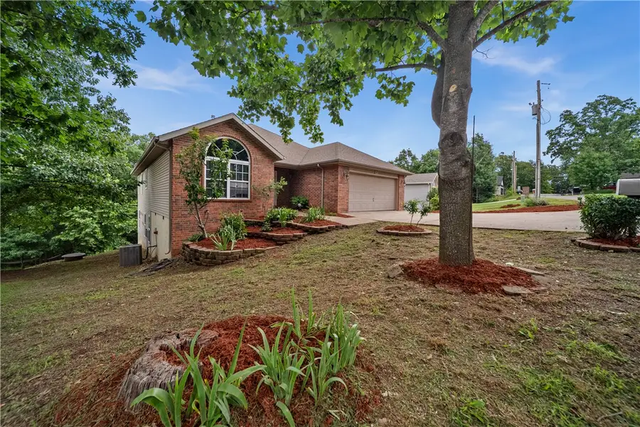 8 Faye Lane, Bella Vista, AR 72714 - #3