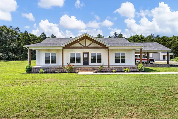 2505 Gunter Mountain Road, Hector, AR 72843
