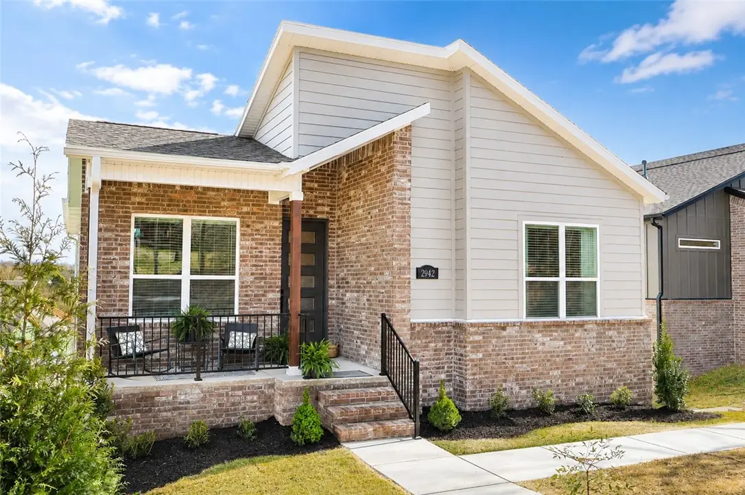 2942 N Old Wire Road, Fayetteville, AR 72703 - #1