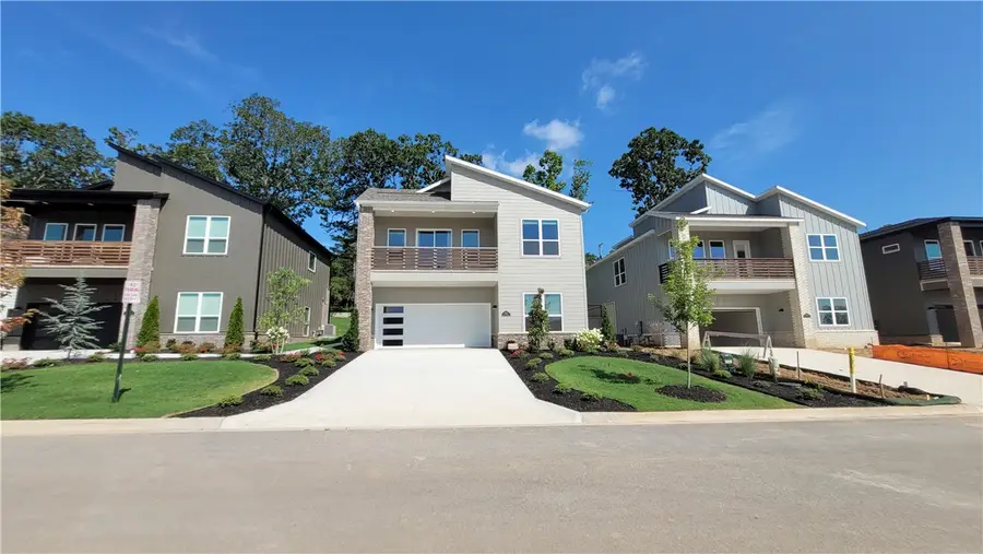 2942 N Old Wire Road, Fayetteville, AR 72703 - #2