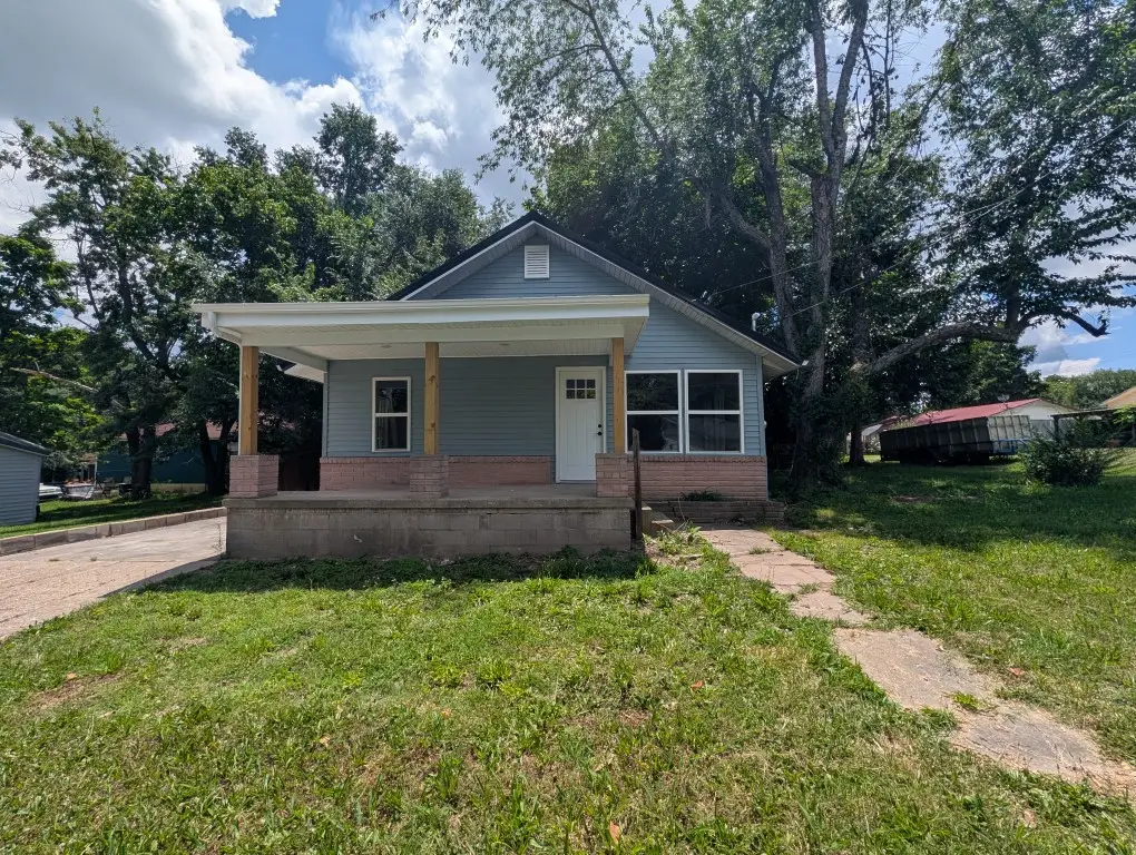 500 W Sherman Avenue, Harrison, AR 72601 - #1