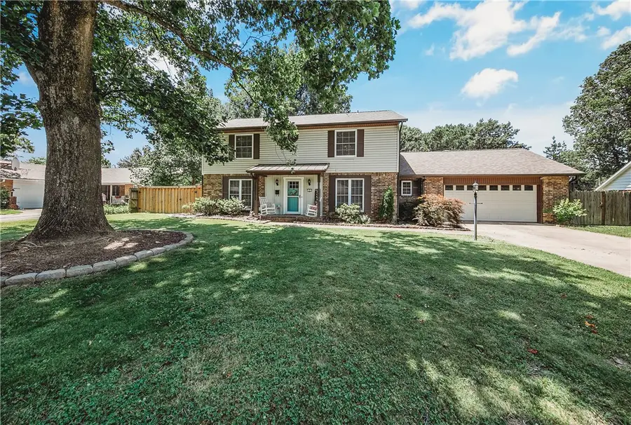 808 Holiman Street, Springdale, AR 72762 - #2