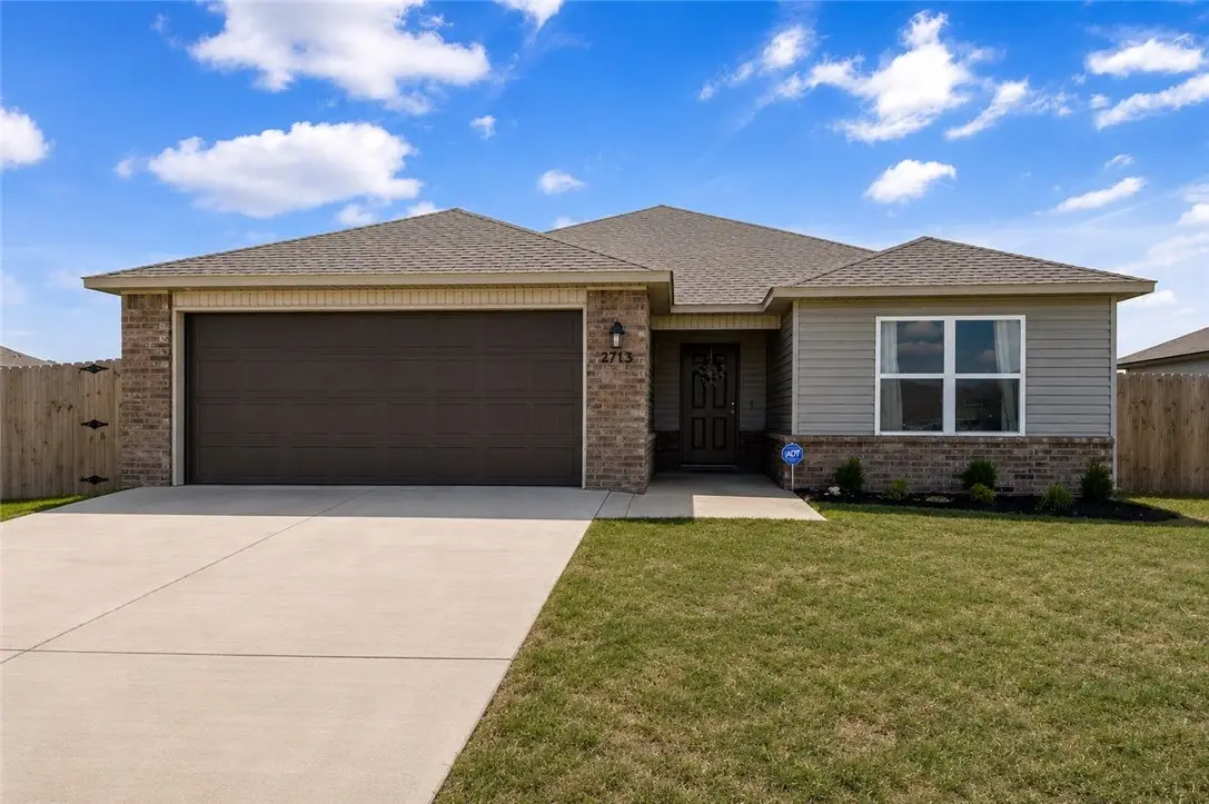 2713 W Reynolds Street, Pea Ridge, AR 72751 - #1