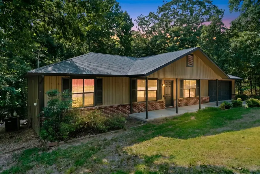 8 Kenilworth Drive, Bella Vista, AR 72714 - #2