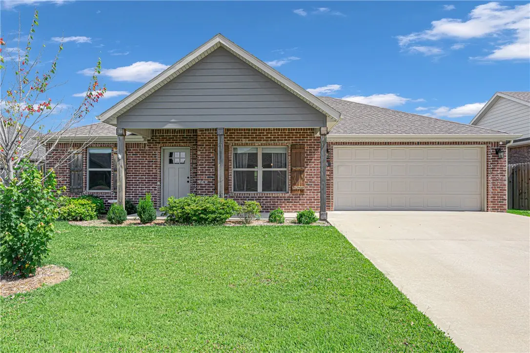 38 E Loveland Loop, Farmington, AR 72730 - #1