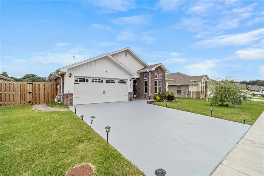 1411 Ari Avenue, Centerton, AR 72719 - #2
