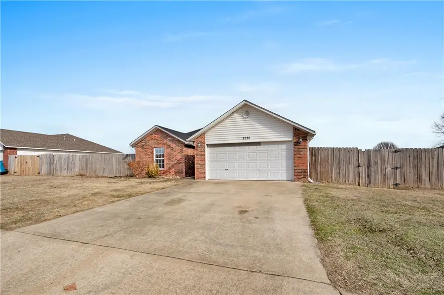 2520 Dj Duvall Drive, Pea Ridge, AR 72751 - #2
