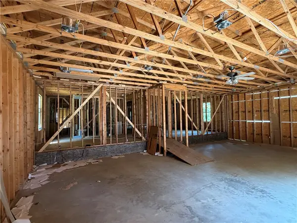 28 Tudor Lane, Bella Vista, AR 72715
