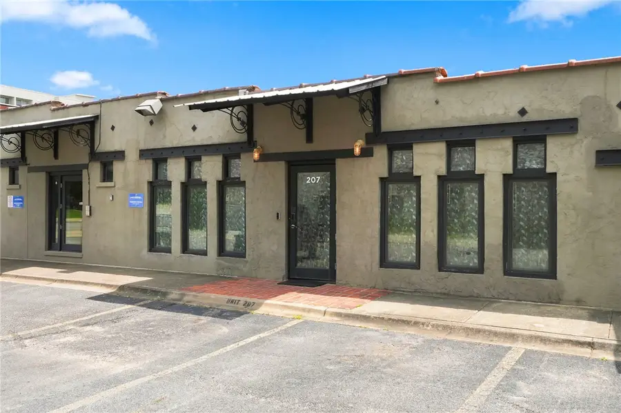 339 N West Avenue #207, Fayetteville, AR 72701 - #3