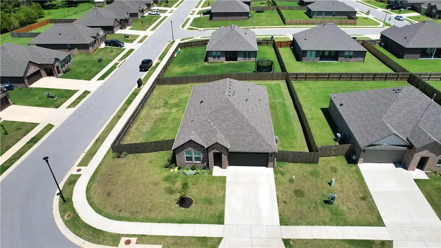 2108 Hahn Street, Pea Ridge, AR 72751 - #3
