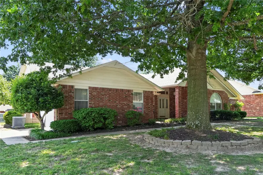 1701 Carrie Place, Springdale, AR 72762 - #3