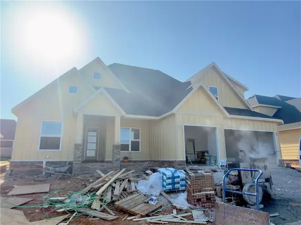 6509 S 60th Street, Rogers, AR 72758