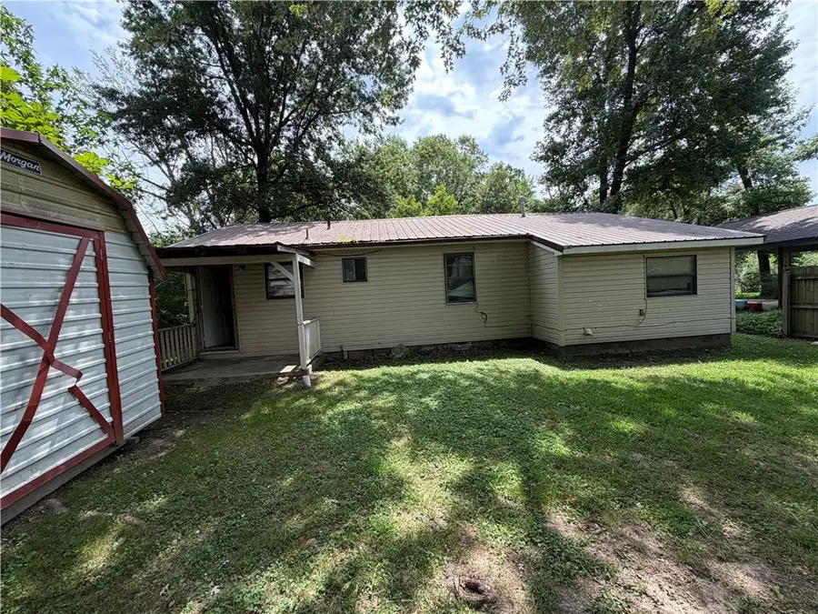 313 Little Avenue, Gentry, AR 72734 - #2