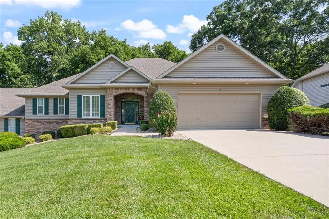 7 Highland Parkway, Bella Vista, AR 72715 - #1