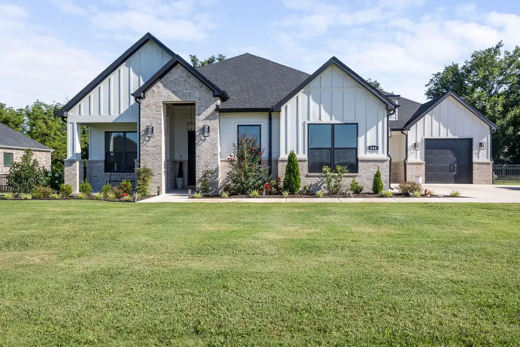 846 Asher Street, Fayetteville, AR 72703 - #1