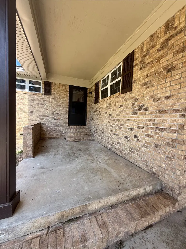 307 E Date Street, Russellville, AR 72802 - #2