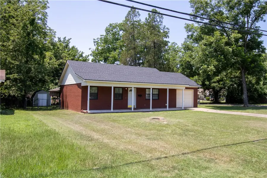 507 N Miller Street, Clarksville, AR 72830 - #2