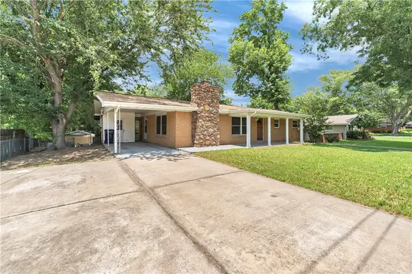 302 E Center Street, Prairie Grove, AR 72753