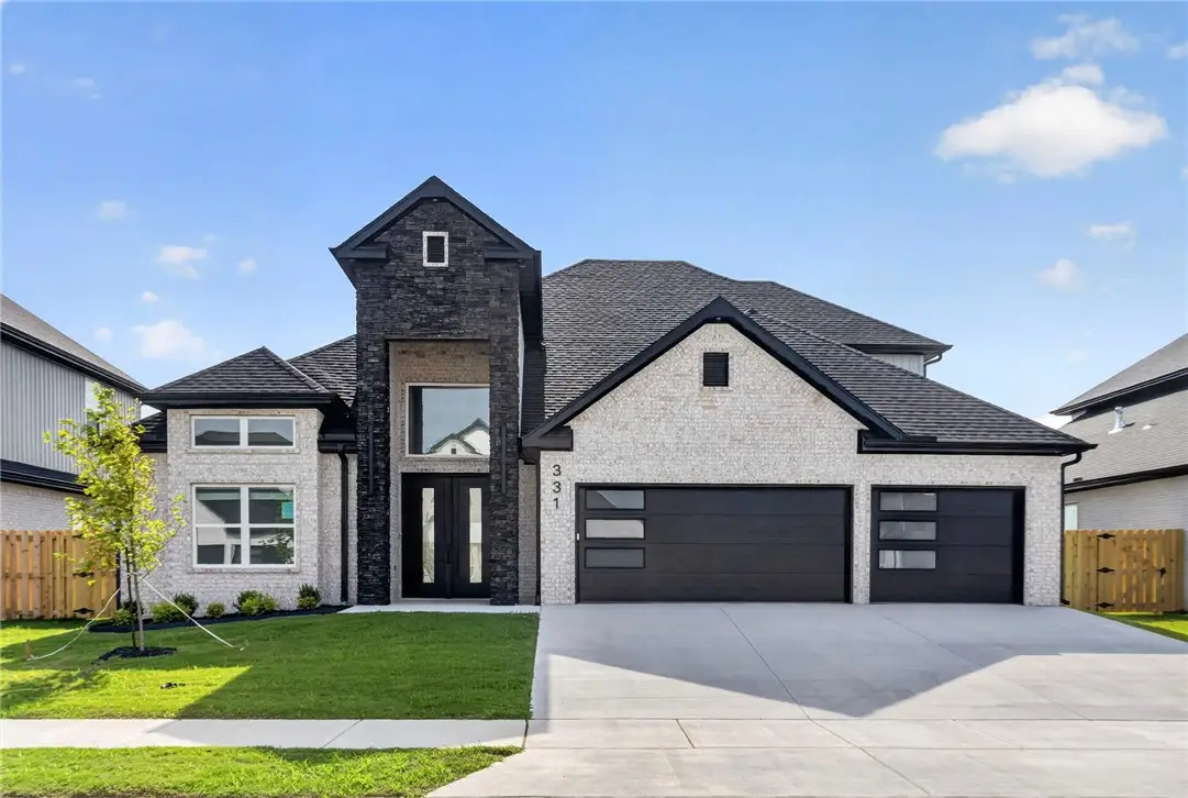 331 Hedge Drive, Centerton, AR 72719 - #1