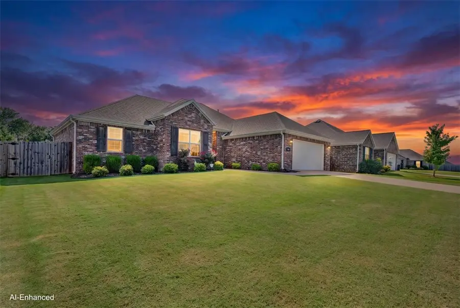 1369 N Pershing Street, Fayetteville, AR 72704 - #2