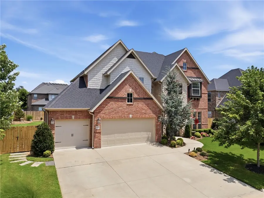 1570 Glastonbury Drive, Centerton, AR 72719 - #3
