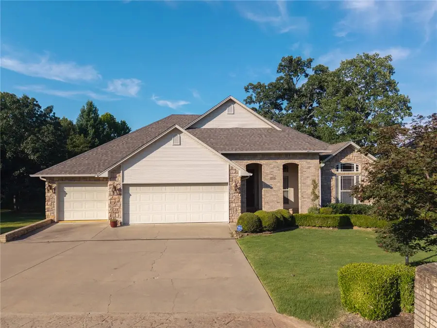 2710 Parkway Lane, Van Buren, AR 72956 - #2