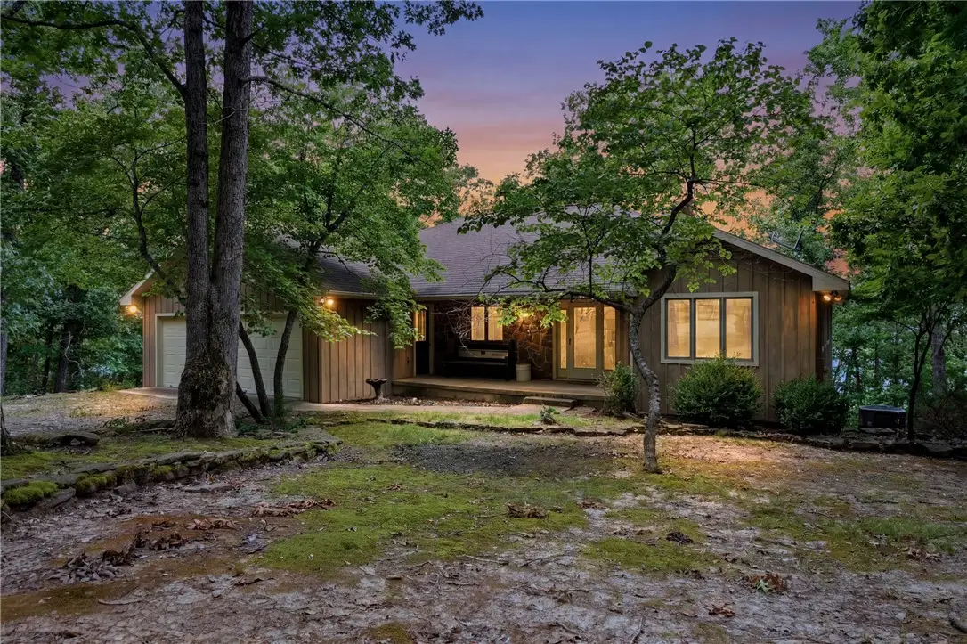 891 Lakeview Drive, Eureka Springs, AR 72631 - #1