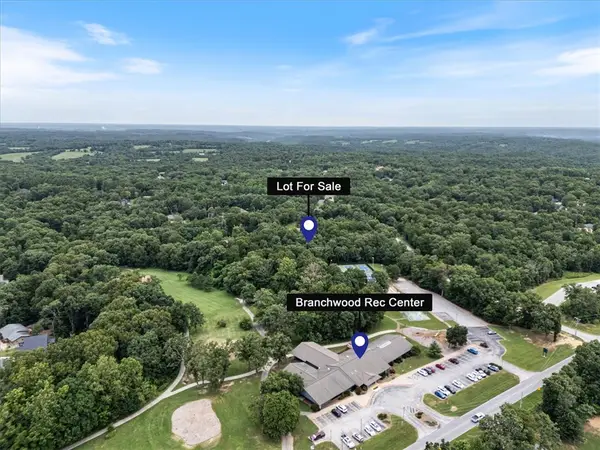 Edinburgh Road, Bella Vista, AR 72715