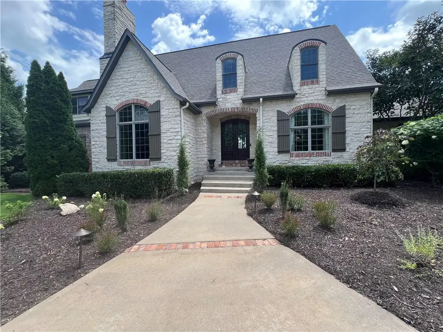 3448 N Oakland Zion Road, Fayetteville, AR 72703 - #3