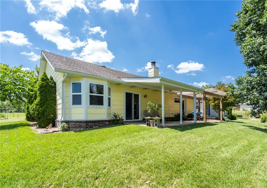 15520 Jack Crabtree Road, Bentonville, AR 72712 - #2
