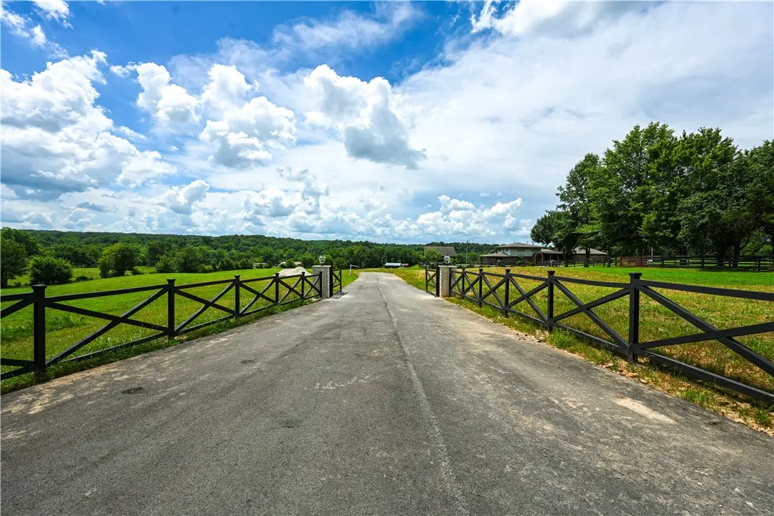 513 Reed Valley, Fayetteville, AR 72704 - #1