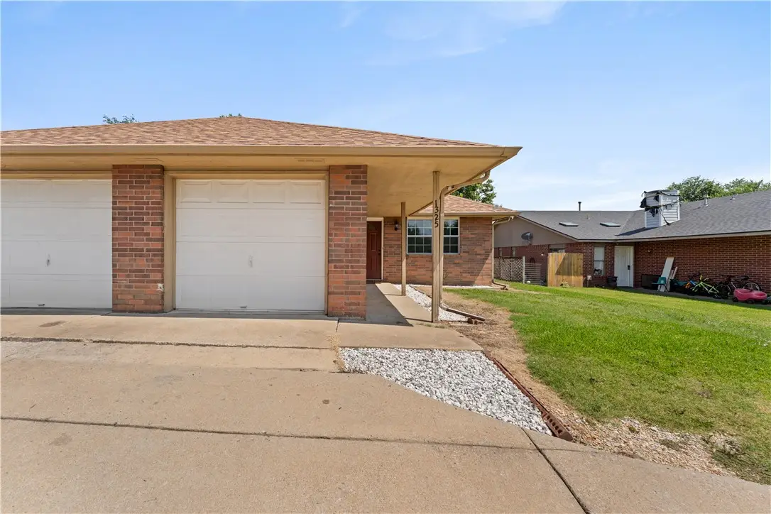 1325-1327 W New Hope Road, Rogers, AR 72758 - #1