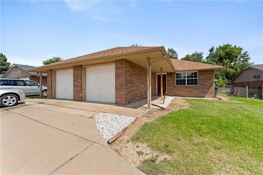1325-1327 W New Hope Road, Rogers, AR 72758 - #2