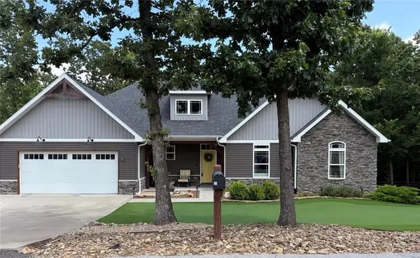 35 Skye Drive, Bella Vista, AR 72715