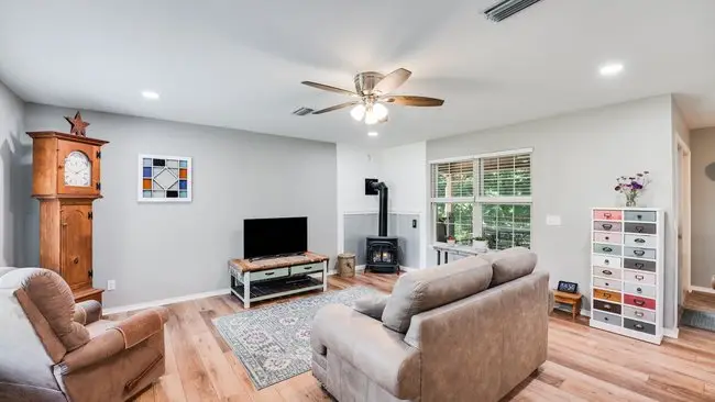 19 Hebrides Drive, Bella Vista, AR 72715 - #3