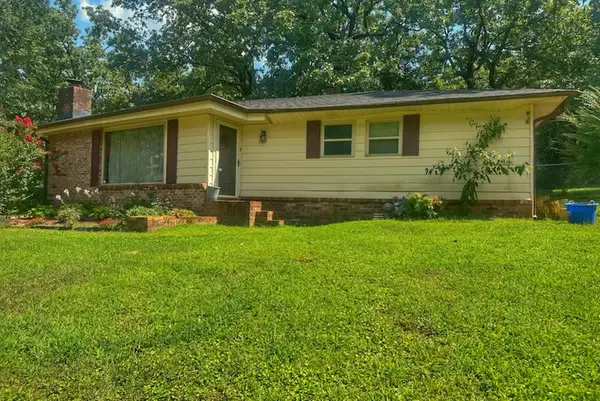 221 23rd Street, Russellville, AR 72801