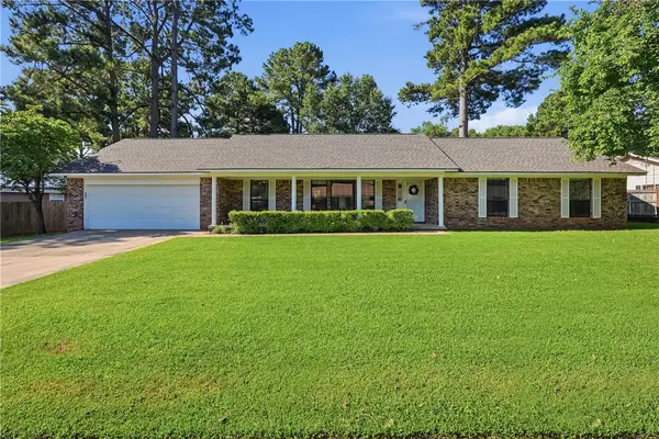 2503 W 2nd Place, Russellville, AR 72801