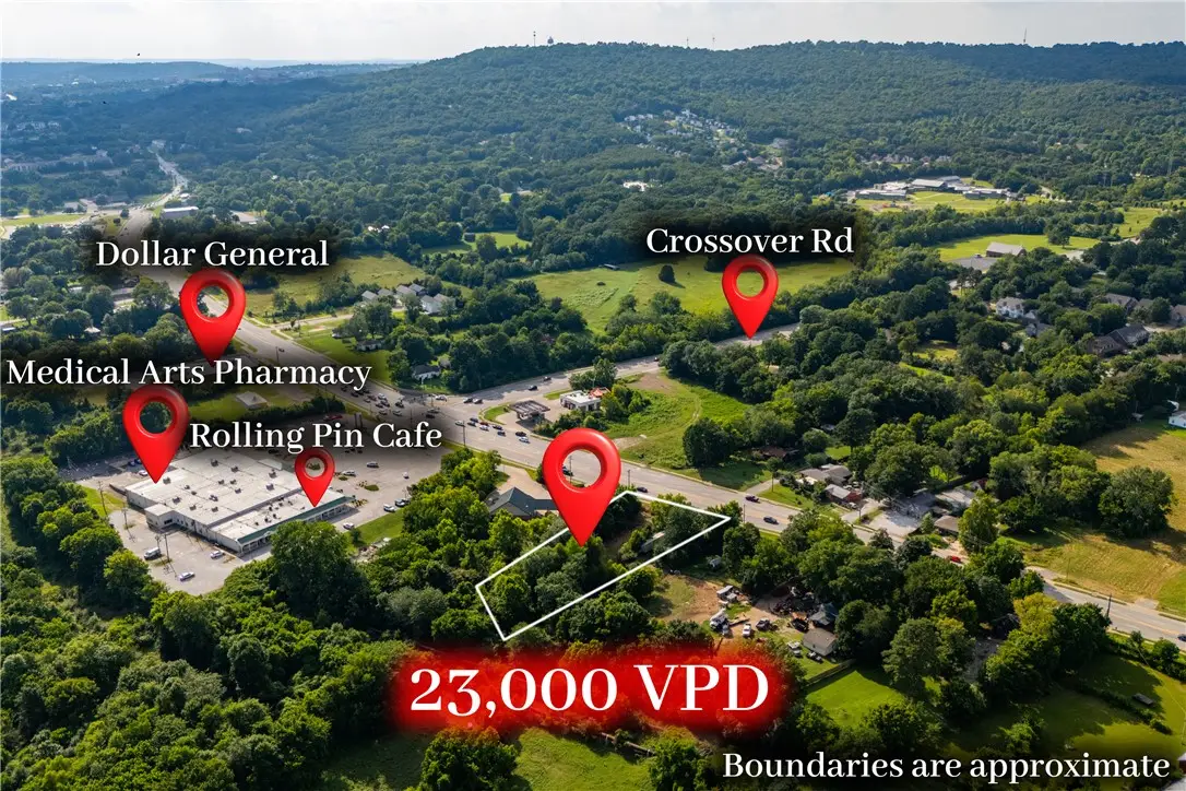 2609 E Huntsville Road, Fayetteville, AR 72701 - #1