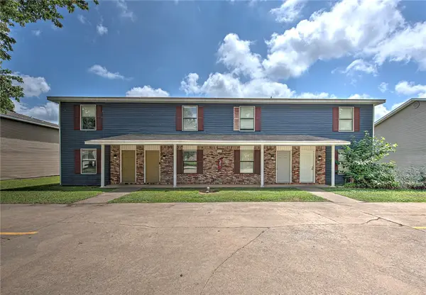 1505 A,B,C,D Oriole Street, Springdale, AR 72764