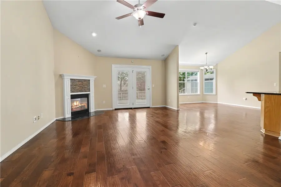 1909 SW Pine Avenue, Bentonville, AR 72713 - #3