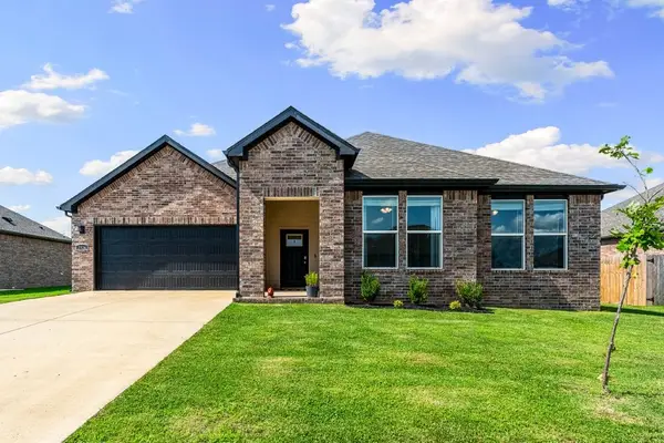 2324 Riggins Avenue, Pea Ridge, AR 72751