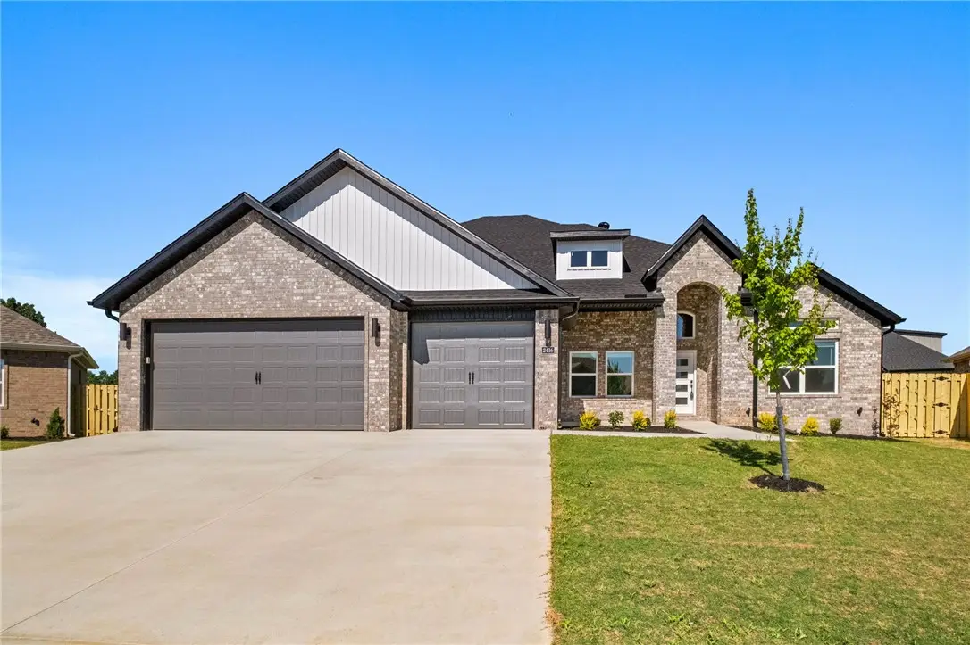 2204 Charles Street, Pea Ridge, AR 72751 - #1