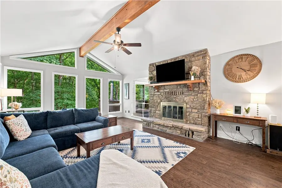 72 Elizabeth Drive, Bella Vista, AR 72715 - #3