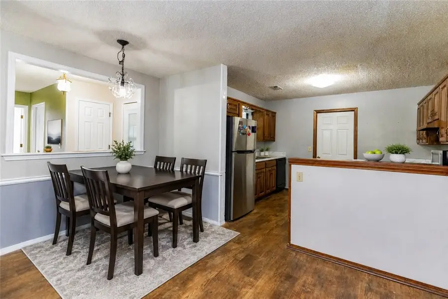 1013 W Linden Street, Rogers, AR 72756 - #3
