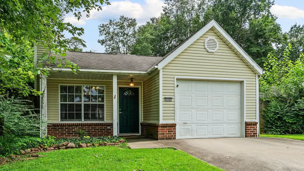3207 W Wildflower Street, Fayetteville, AR 72704 - #1