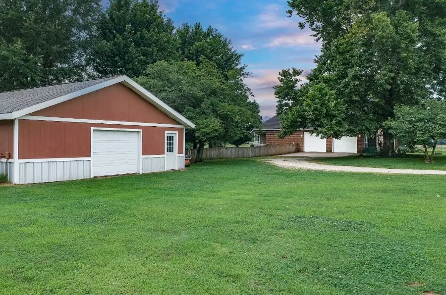 17995 Harmon Road, Fayetteville, AR 72704 - #2