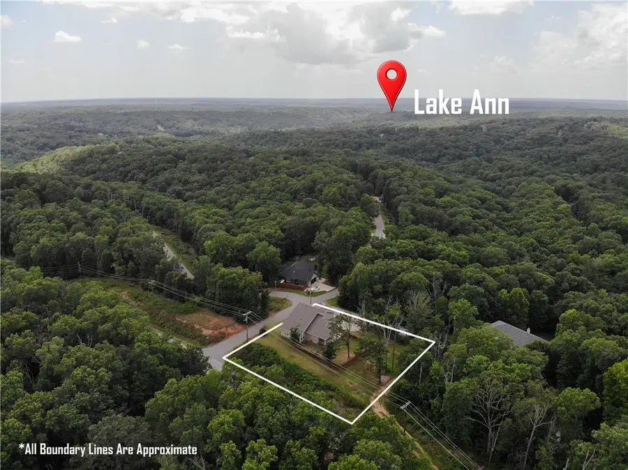 7 Cheshnut Drive, Bella Vista, AR 72714 - #3