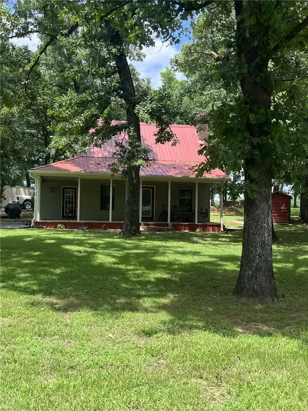 10093 Foxtail Lane, Belleville, AR 72824