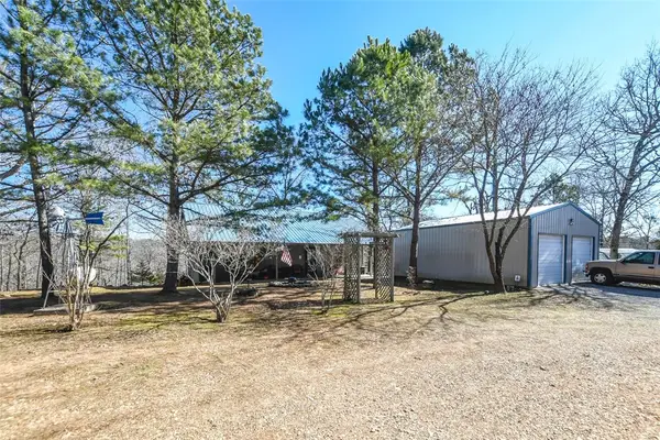 25309 Whitetail Road, Kansas, OK 74347