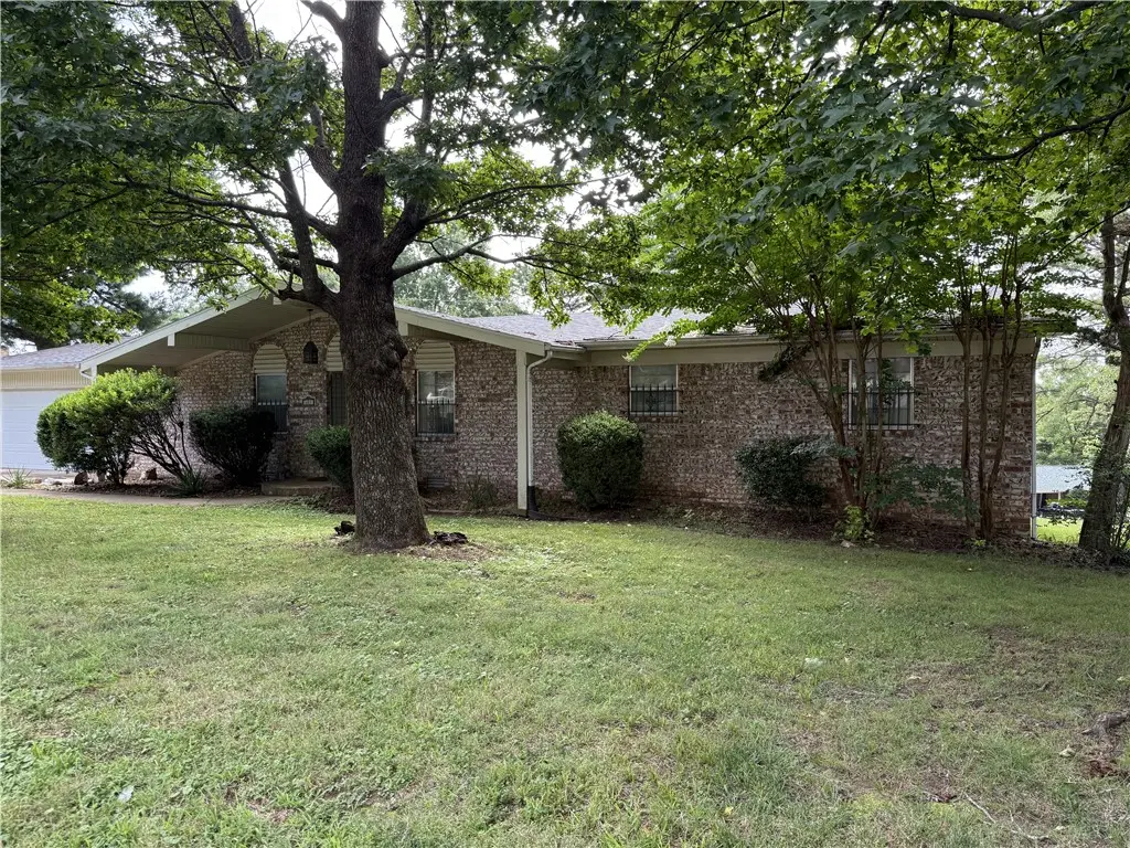 607 Skyline Drive, Harrison, AR 72601 - #1